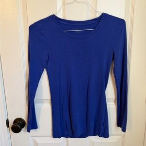 5/$10 | Women's Blue Long Sleeve Top